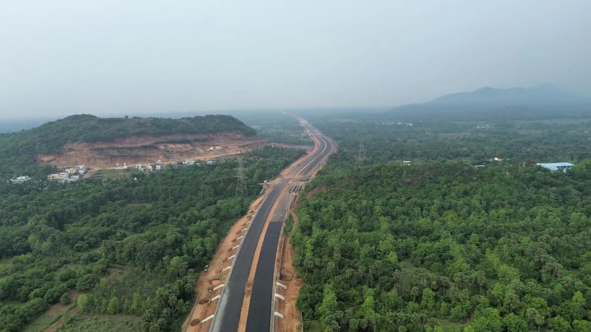 Top 5 Upcoming National Highways in India 2025 and Their Impact on Commercial Real Estate Growth