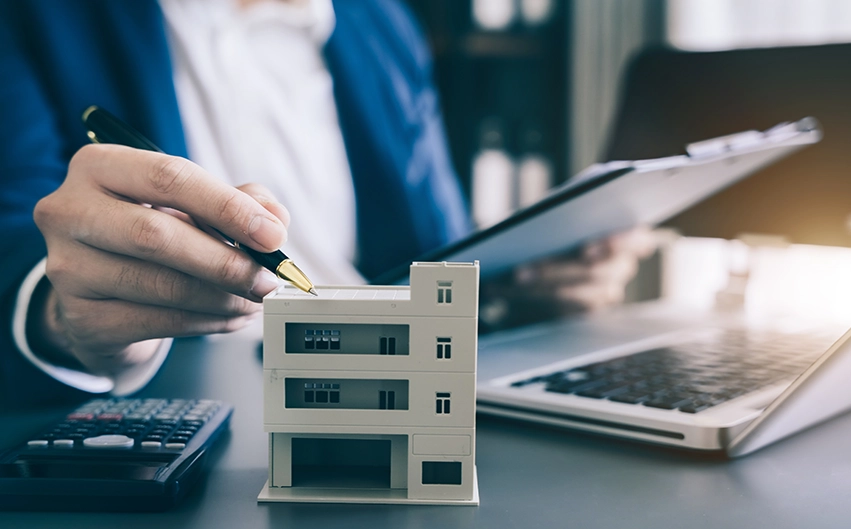 Risks & Considerations Before Investing in Thane Commercial Property