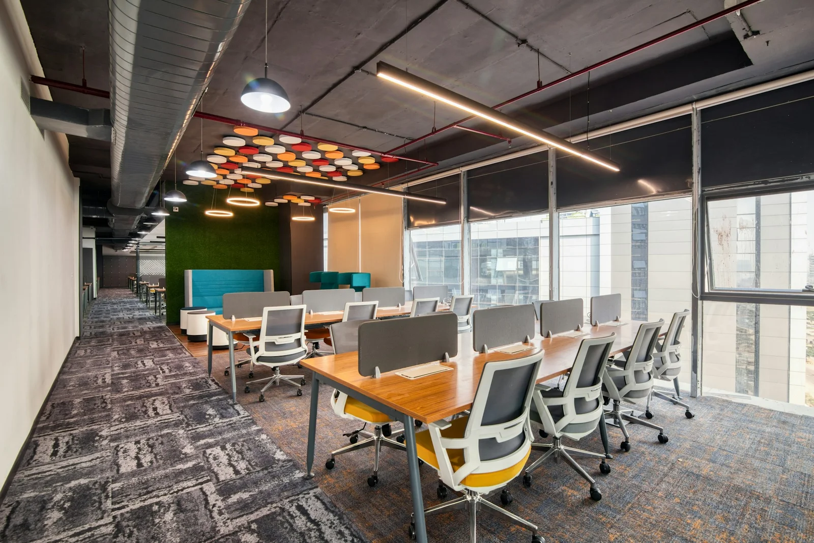 Compact Office — 200 sq.ft, Hiranandani Estate Thane